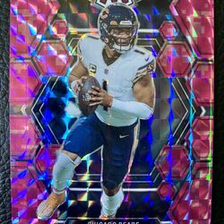 Justin Fields 2023 Panini Mosaic Football #33 PINK CAMO PRIZM!! 