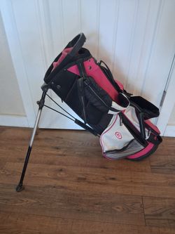 Kids , children's, child's, Golf bag, golf bags, golfing bag  golfing bags,sports equipment, outdoor sports equipment, sporting goods