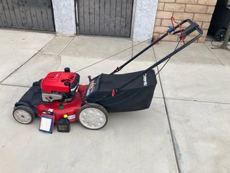 Troy Bilt lawnmower lawn mower