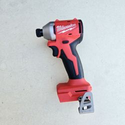 Milwaukee 18V Brushless Compact Impact Driver
