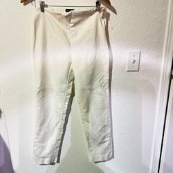 VINCE CAMUTO Women's White dress pants SIZE 4