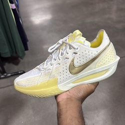 Pre loved Nike Jordan Poole GT Cut Size 11.5