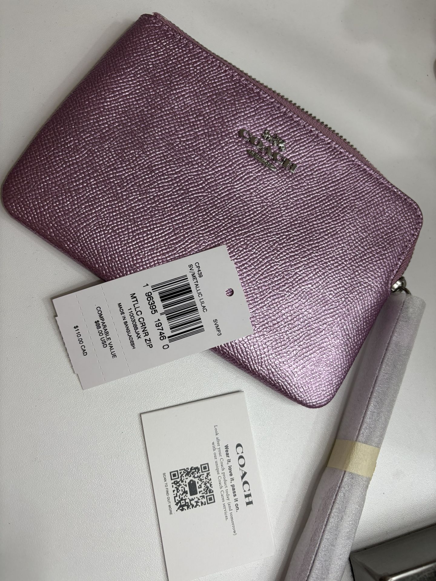 New Retired Coach Metallic Lilac Crossgrain Leather Corner Zip Wallet Clutch Purse CP439