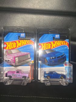 Hot Wheels Pink Widow and Skyline in New Sterling Protectors