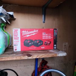 Brand New Milwaukee Batteries And Charger