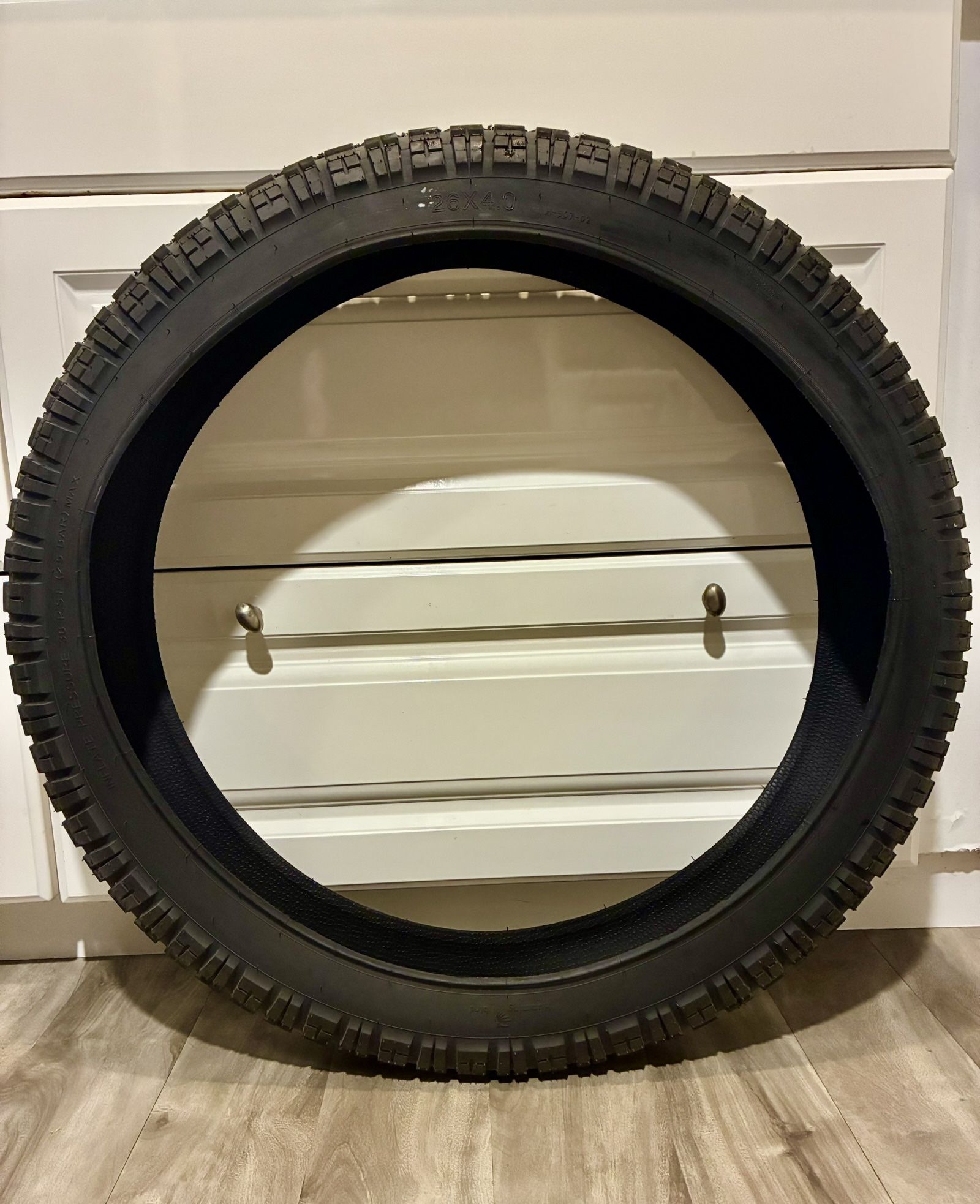 Ebike Fat tire- 26x4.0 Mohegia - Humming Bird -New