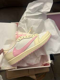 Travis scott low air Jordan 1s sz 11