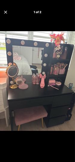Black vanity