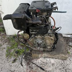 YANMAR Vertical cylinder, 4-cycle air-cooled diesel engine