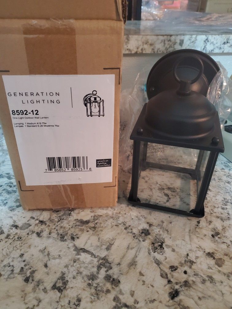1 Light Outdoor Wall Lantern