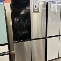 Samsung Bespoke Finger Print Resistant Refrigerator (Take It Home In Payments/Llevalo A Casa En Pagos)