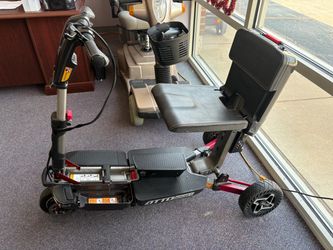 Moving life scooter