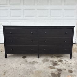 ‼️IKEA BLACK 6 DRAWER DRESSER‼️FOR SALE 240$ OR BEST OFFER‼️GREAT CONDITION🚚DELIVERY AVAILABLE🚚