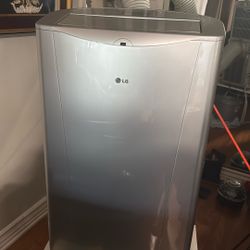 LG  Portable Heater & AC Unit 
