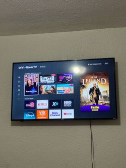 onn Roku Smart TV 50 pulgadas * 4K UHD * Smart TV con Roku integrado * Incluye soporte de pared * Funciona perfectamente * Muy buena condición *