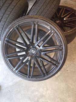 $700 22 STAGGERED CURVA RIMS FOR JAG XJ