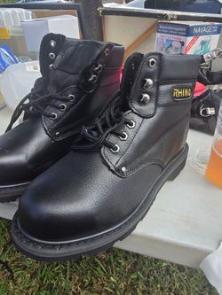 Steel toe boots