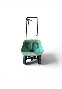 Scotts Turf Builder EdgeGuard Mini Broadcast Spreader