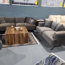 2 PIECE SOFA LOVESEAT BROWN VELVET