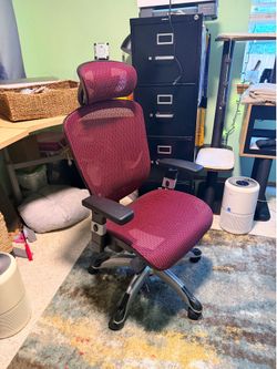 Union & Scale Hyken Ergonomic Office Chair – Maroon – Excellent Condition