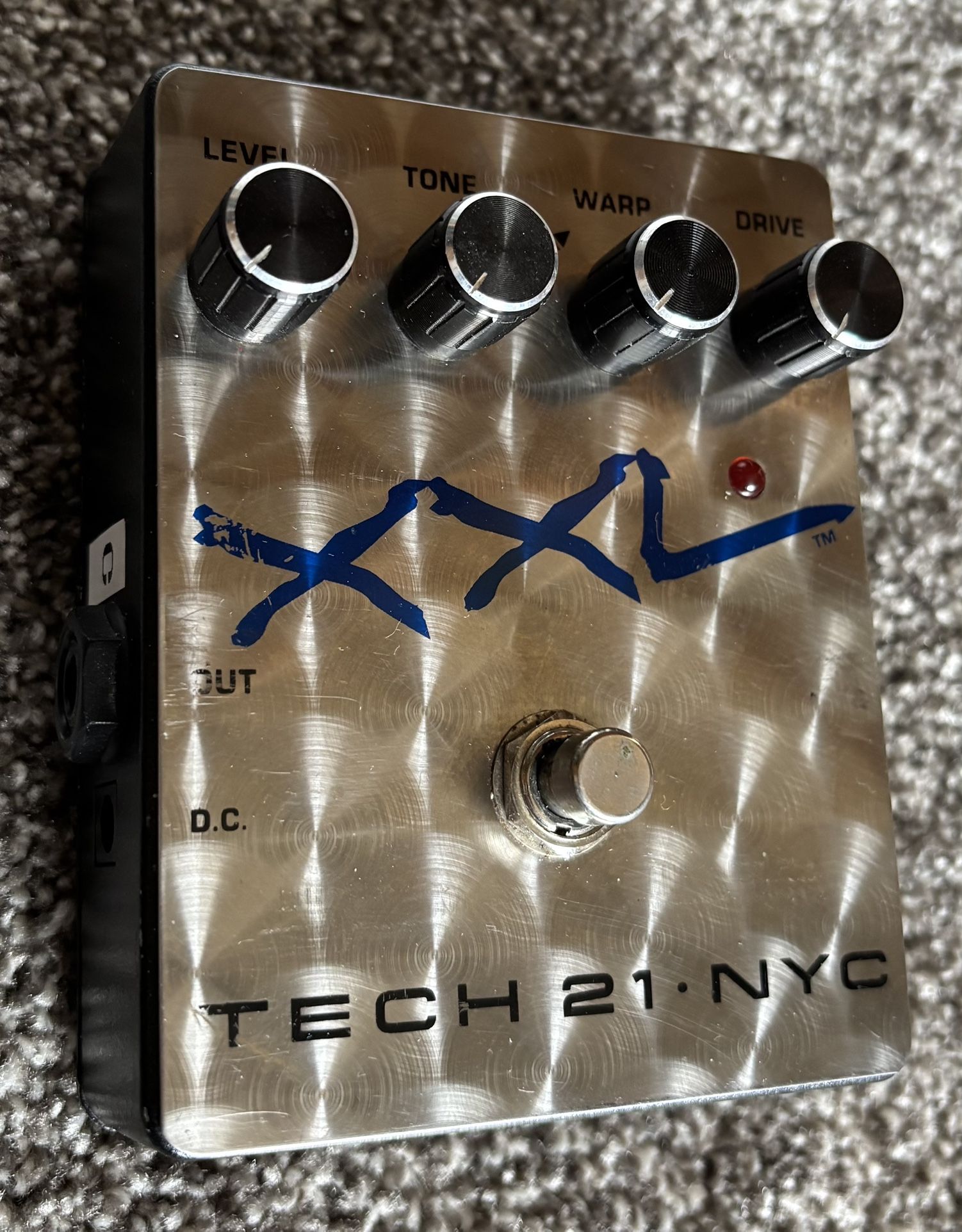 Tech 21 NYC XXL Distortion Guitar Pedal