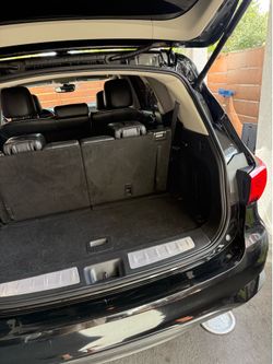 Infiniti QX60 año 2020