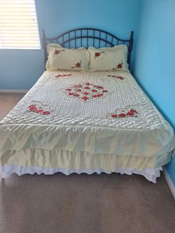 Vintage bed spread