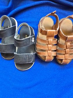 5$ each. Toddlers sandals. Size 7