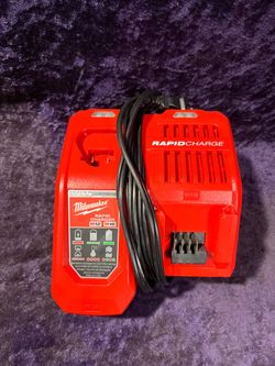 🧰Milwaukee M12 and M18 12-Volt/18-Volt Lithium-Ion Multi-Voltage Rapid Battery Charger! $85🧰