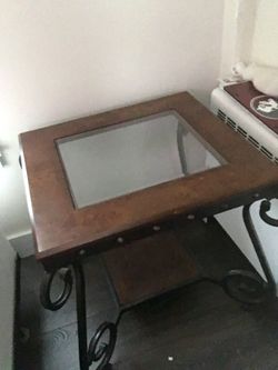 End table