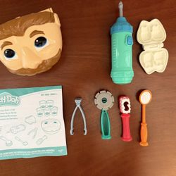 Play-Doh Drill 'n Fill Dentist Toy
