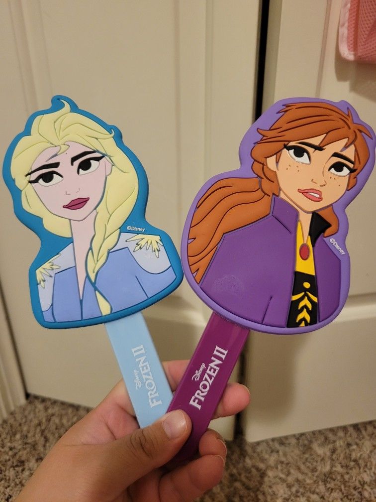 Disney Frozen ANNA ELSA brushes