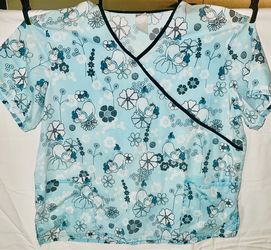 Disney 2X Scrub Top
