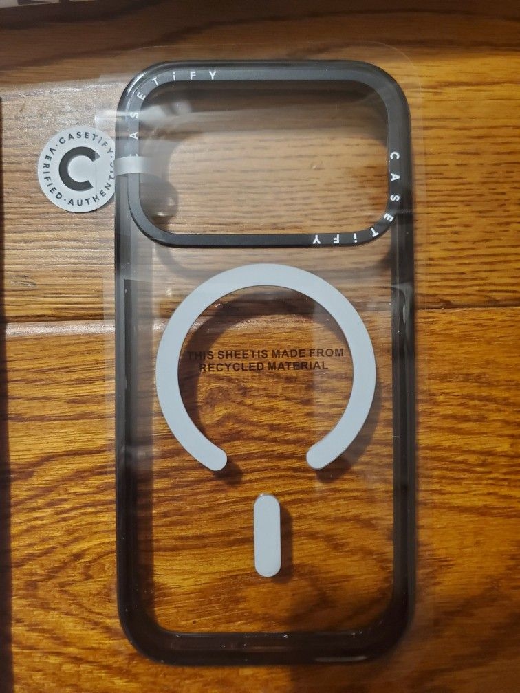 CASETiFY  iPhone 17 Pro Max lince Case 
Black /clear