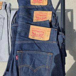 501 LEVI Jeans Like New