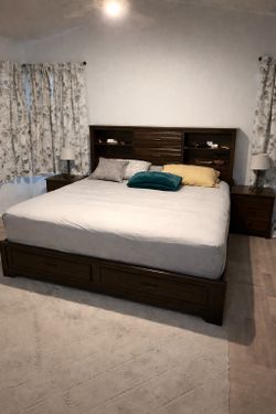 King bedroom set