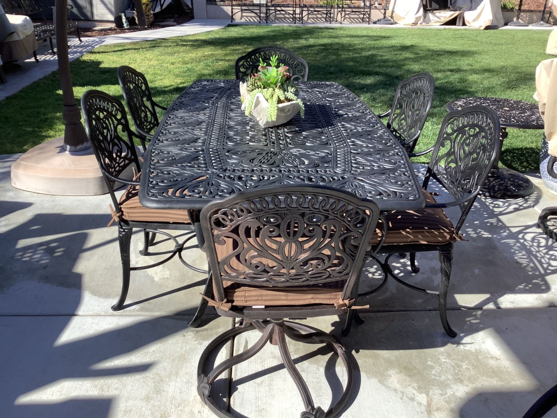 Luxury Patio Hanamint Tuscany 7 PC Outdoor Dining Set