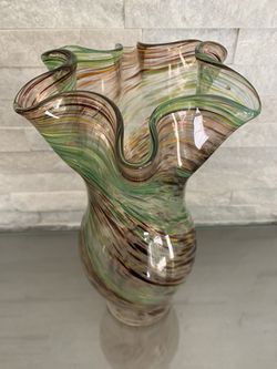 Stunning Glass Vase