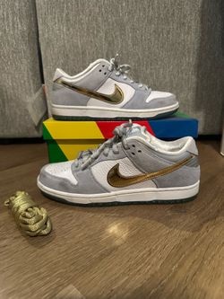 Size 8 Men - Nike SB Dunk Low Sean Cliver holiday special DC9936 100