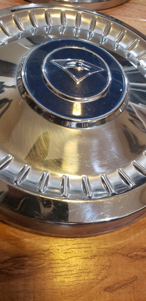 Chevrolet Corvair Hub Cap 62-63 Hub Caps - Wheel Covers