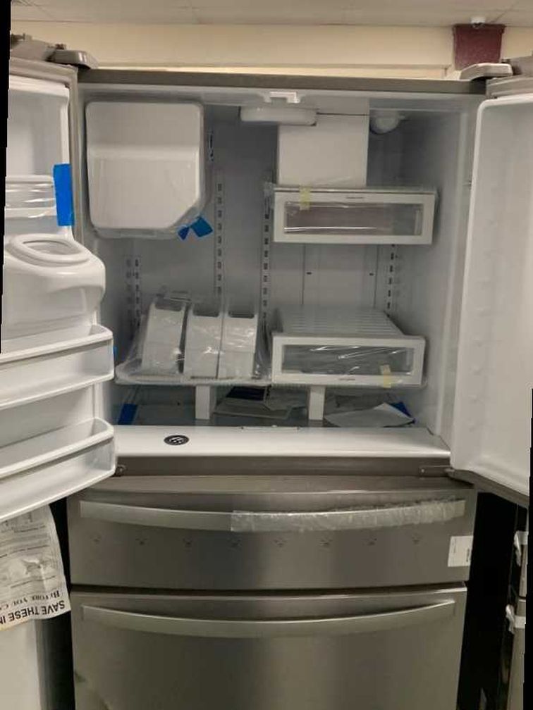 BRAND NEW WHIRLPOOL WRX735SDHZ REFRIGERATOR