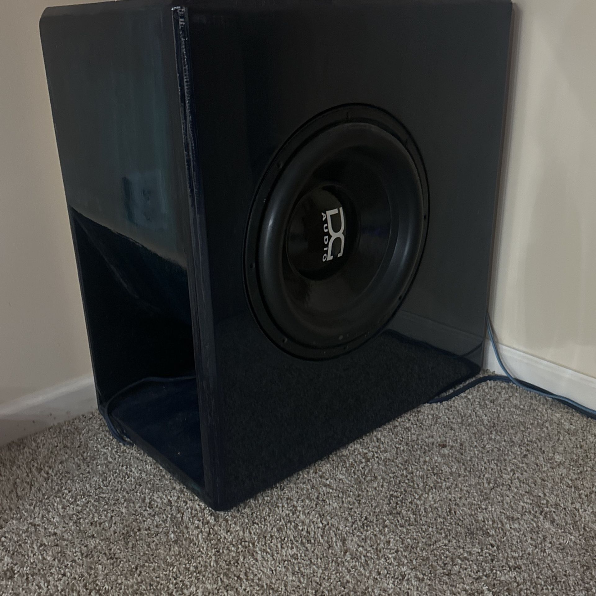 DC Audio System 2000watt 15” Setup And Gets Loud!!