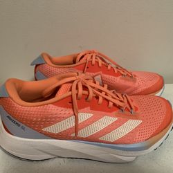 Adidas Shoes Women Size 61/5. Brand New 