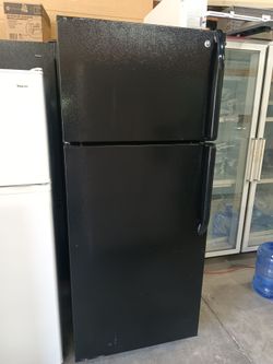 28 W G/E refrigerator top and bottom works good 💯2️⃣ months warranty 📌