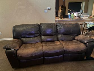 Free leather manual reclining couch