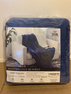 SHERPA FLEECE BLANKET