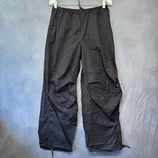 Divided H&M BAGGY parachute wide leg black pants men's XS Extra Small