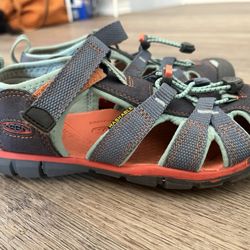 keen Girls Shoes Size 2