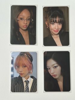 katseye pop up store photocard