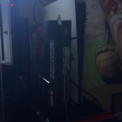 PS4   (1st generation)